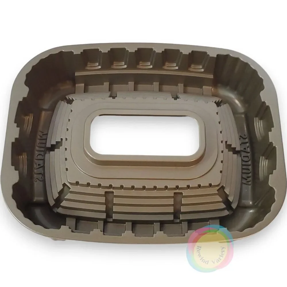 Nordic Ware Stadium Bundt Cake Pan Cast Aluminum